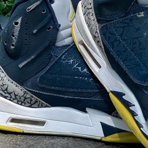 🔥🔥 Nike Air Jordan Son of Mars Armory SZ 6Y - Picture 3 of 8